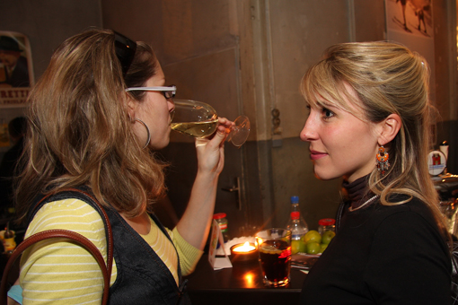 080418-Livingroom-FM-115